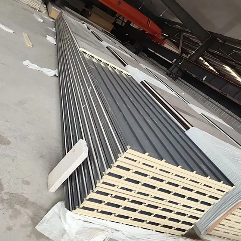 Aluminum profiles and components arranged on the factory production floor